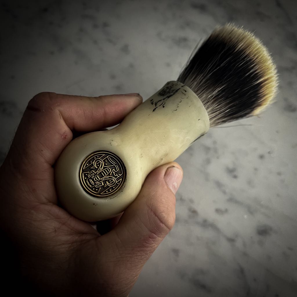 Chisel & Hound x Mammoth You & I (Will Die) shaving brush (w/ 26mm v25 Fanchurian knot)