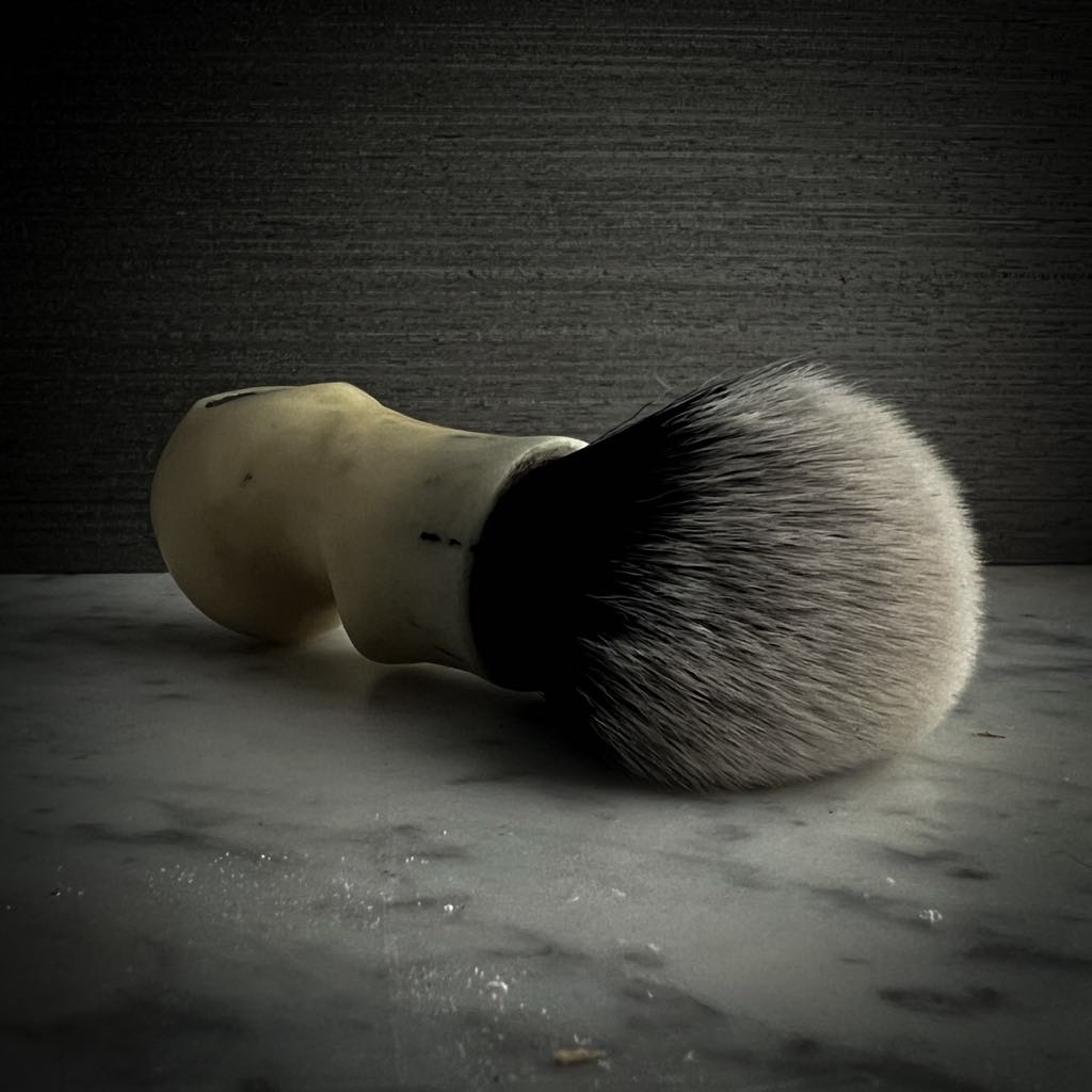 Chisel & Hound x Mammoth You & I (Will Die) shaving brush (w/26mm Maggards tuxedo synth)